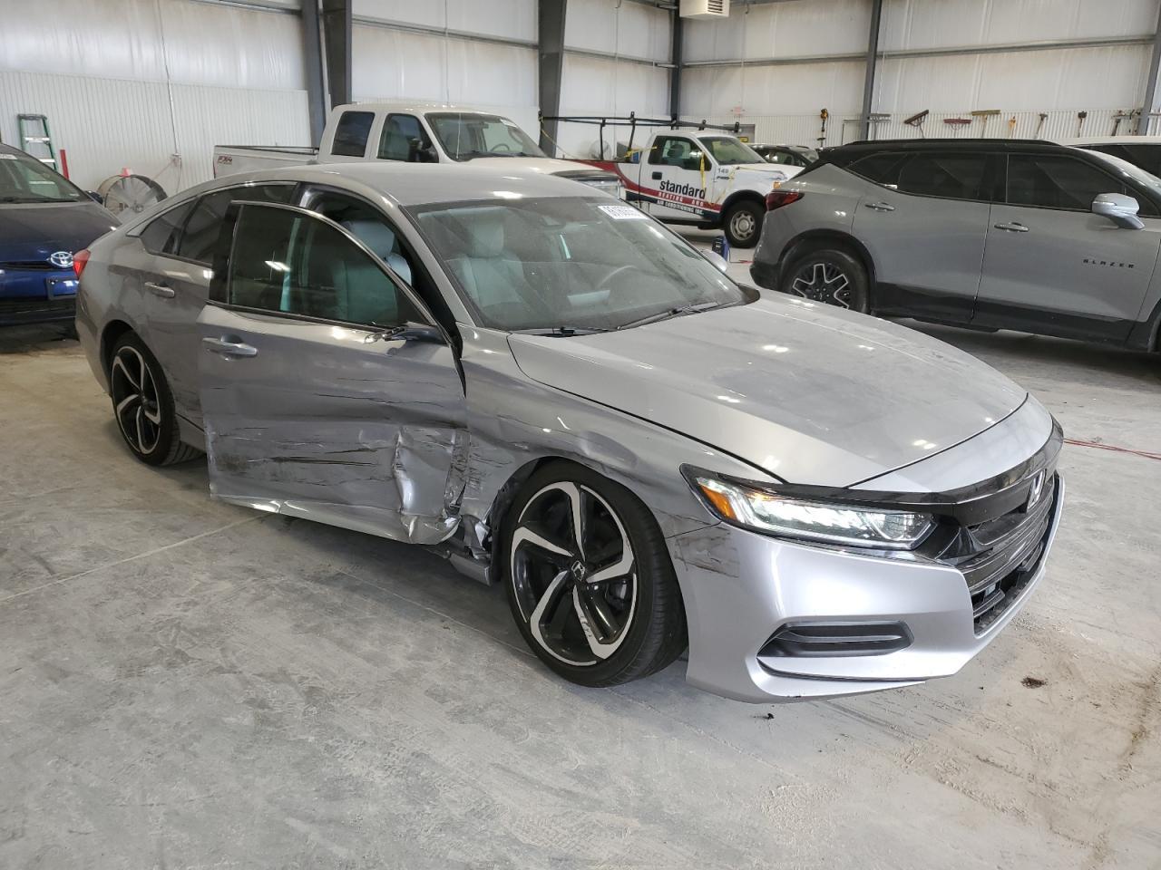 2019 Honda Accord Lx - Фото 4