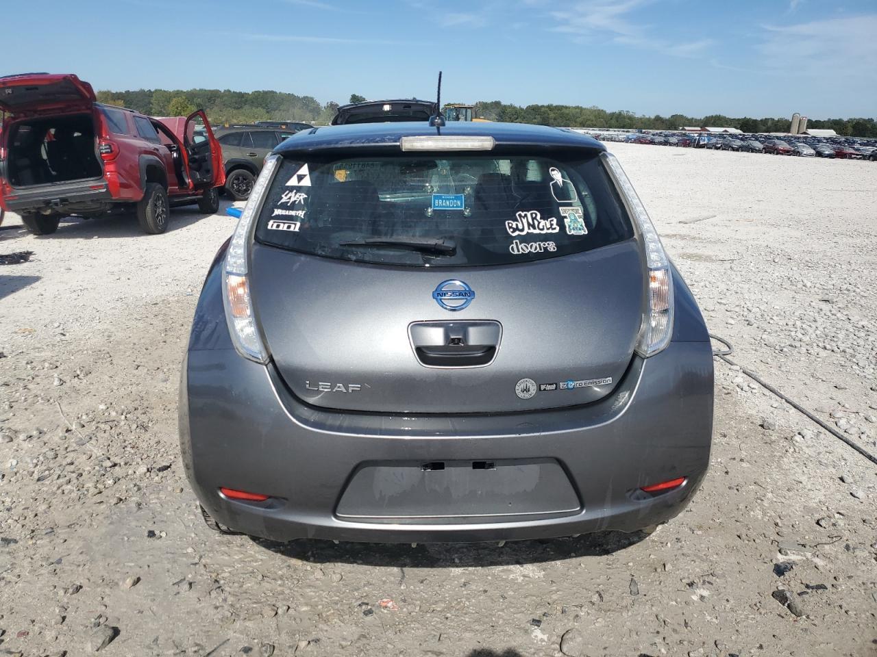 2016 Nissan Leaf S - Фото 6