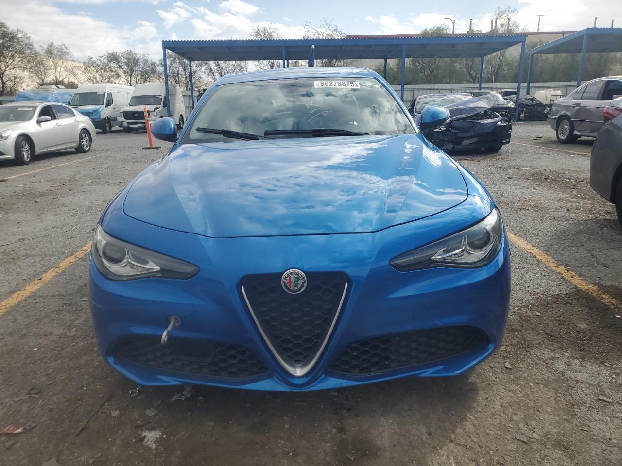 2019 Alfa Romeo Giulia - Фото 5