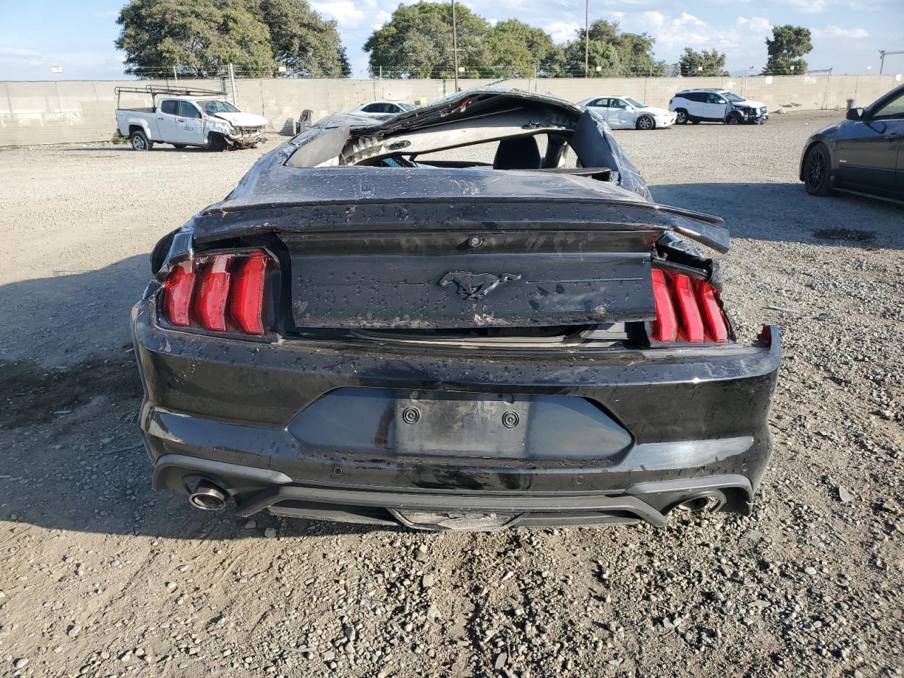 2021 Ford Mustang - Фото 6