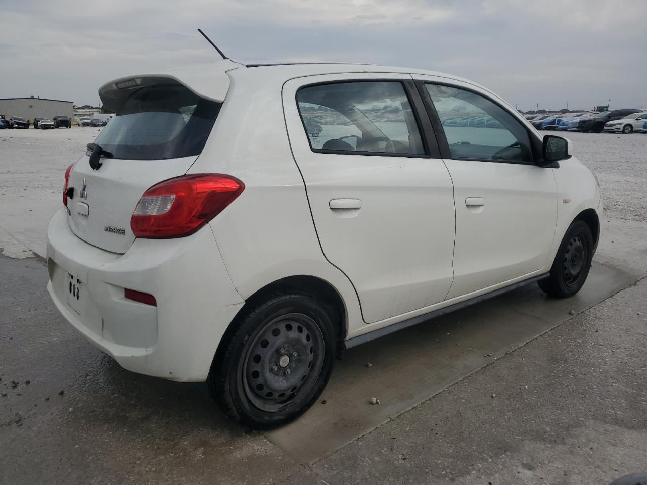 2018 Mitsubishi Mirage Es - Фото 3
