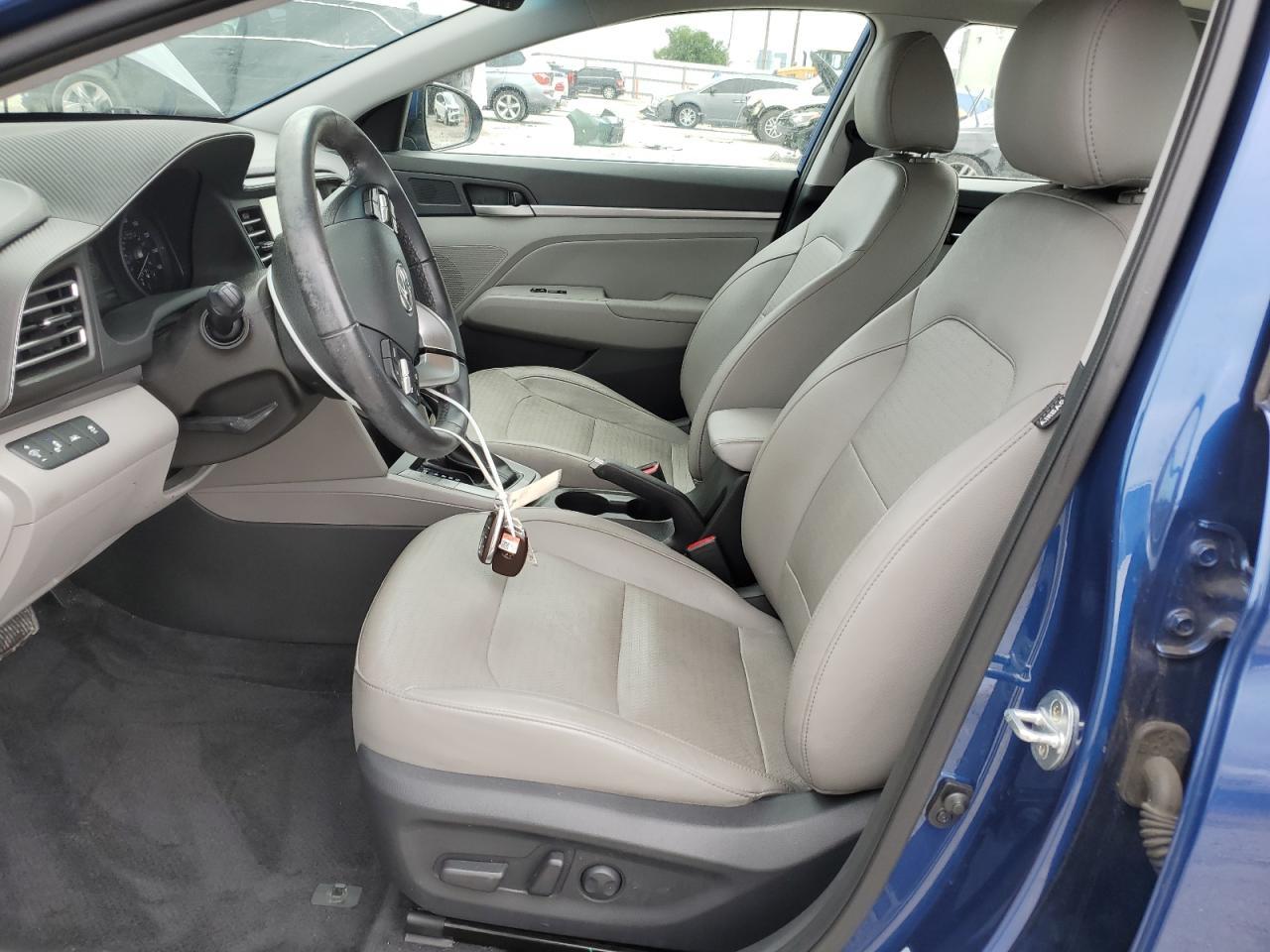 2020 Hyundai Elantra Sel - Фото 7