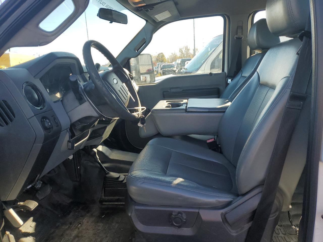 2015 Ford F350 Super Duty - Фото 7