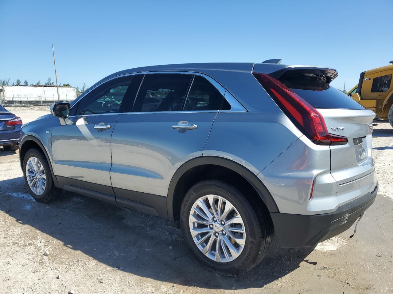 2024 Cadillac Xt4 Luxury - Фото 2