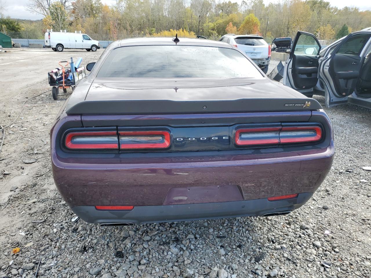 2021 Dodge Challenger R - Фото 6