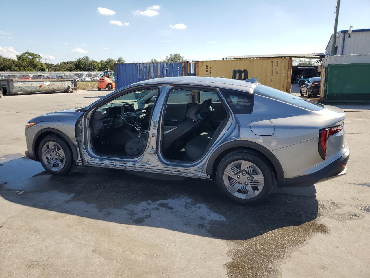 2025 Kia K4 Lx - Фото 2