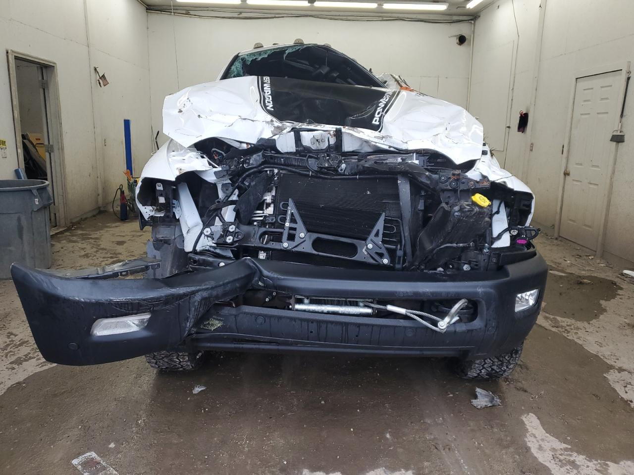 2017 Ram 2500 Powerwagon - Фото 5