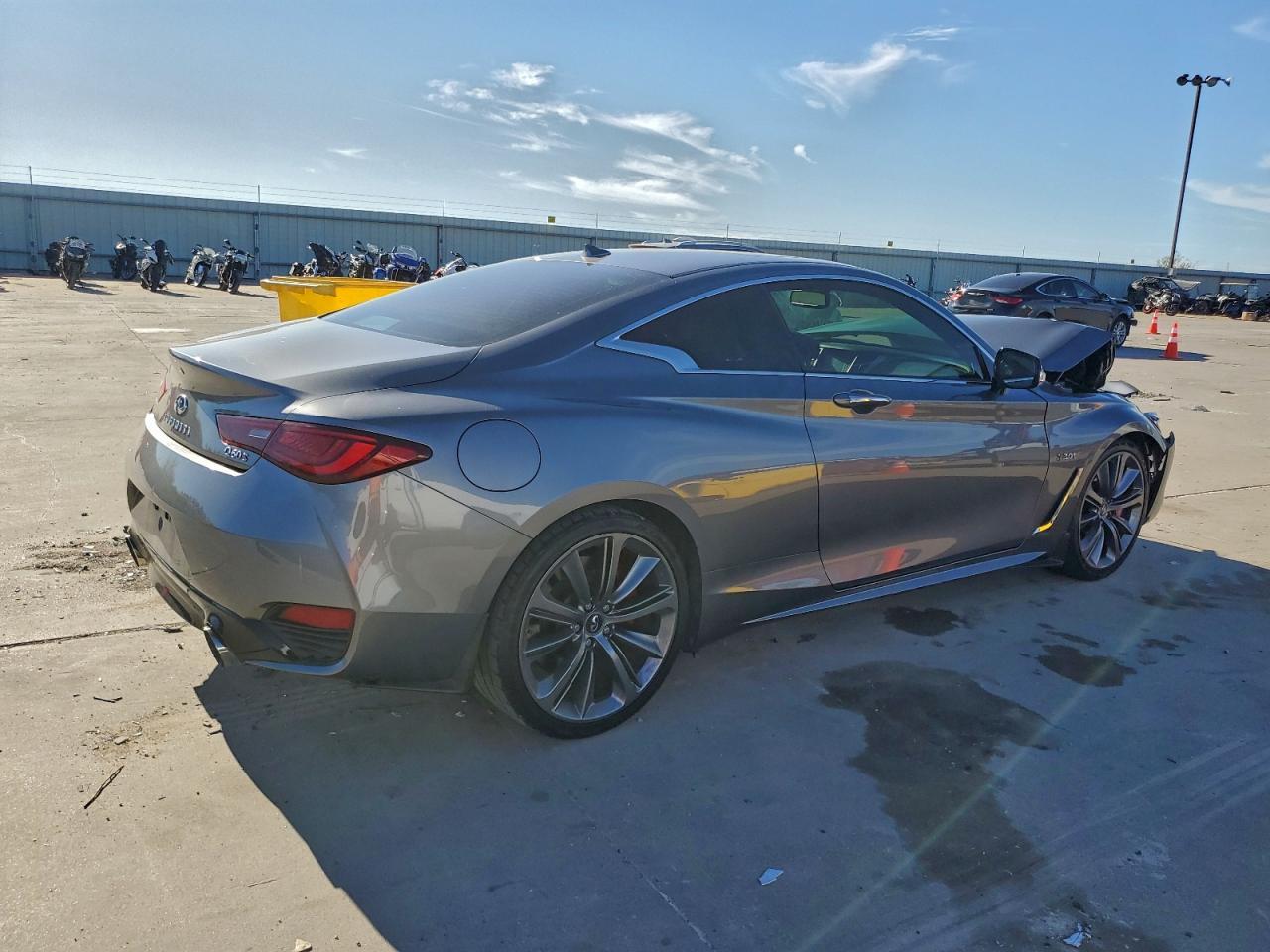 2018 Infiniti Q60 Red Sport 400 - Image 3