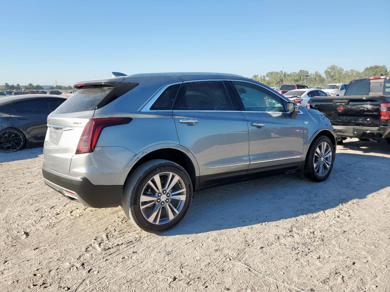 2024 Cadillac Xt5 Premium Luxury - Фото 3