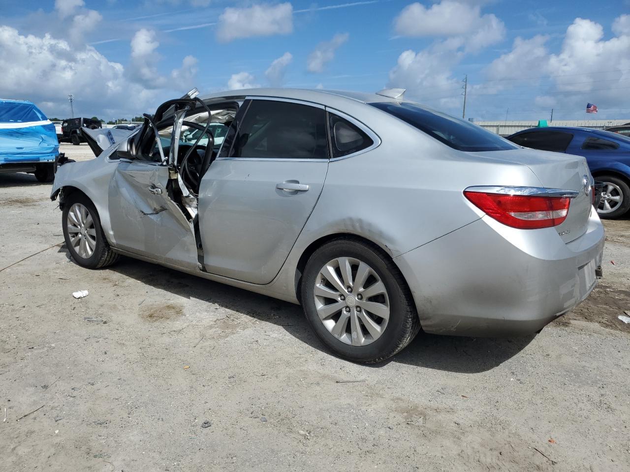 2016 Buick Verano - Image 2