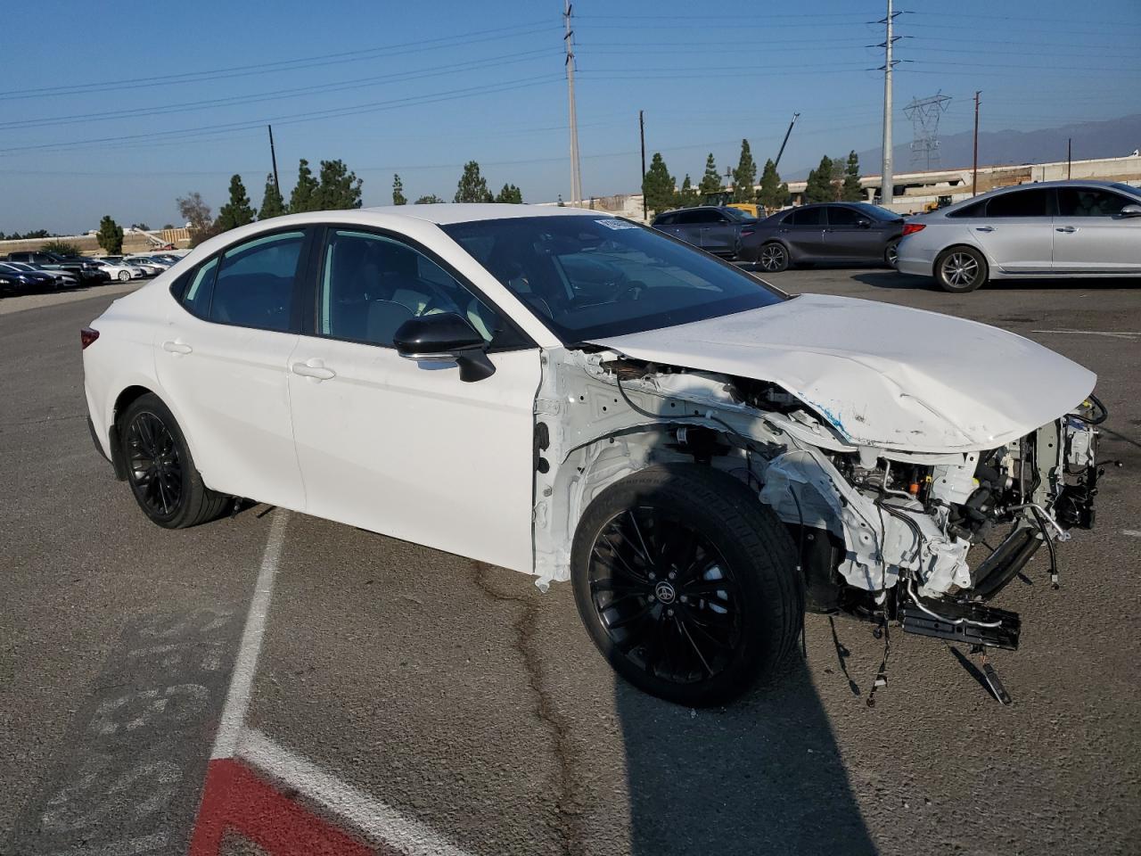 2025 Toyota Camry Xse - Image 4