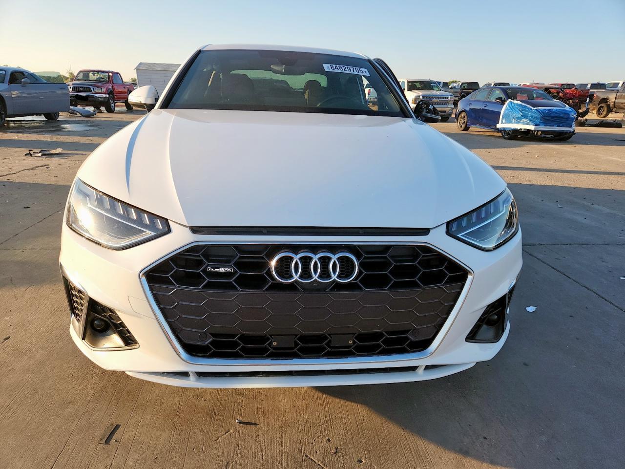 2023 Audi A4 Premium Plus 45 - Фото 5