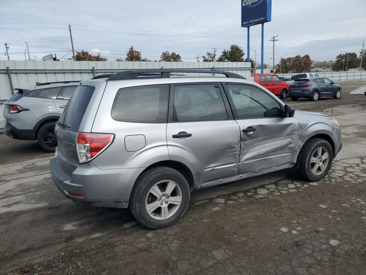 2010 Subaru Forester Xs - Фото 3