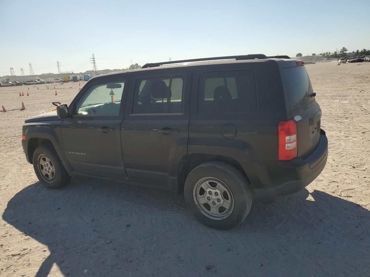 2013 Jeep Patriot Sport - Фото 2