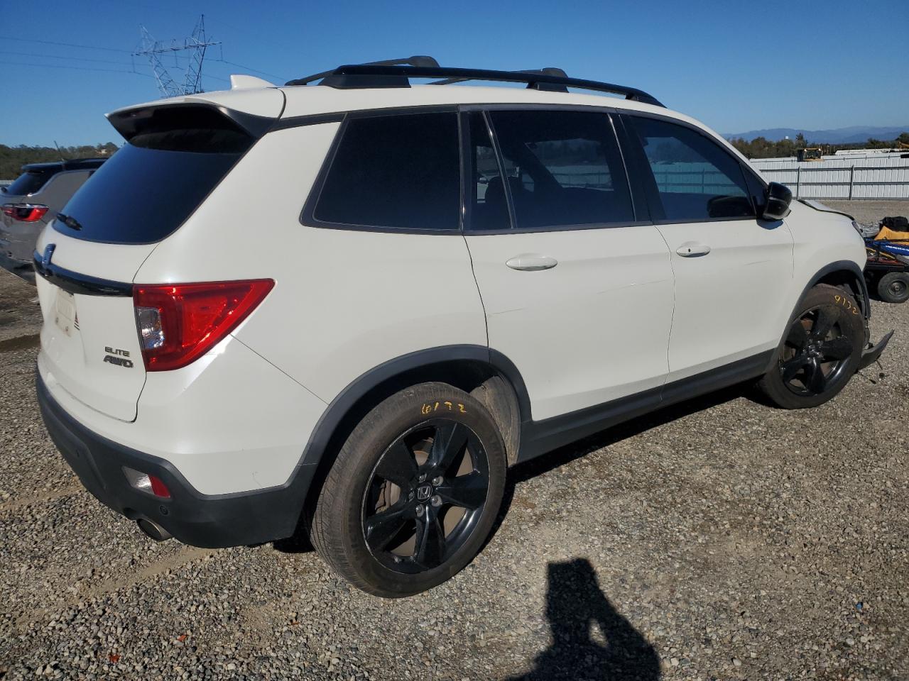 2019 Honda Passport Elite - Image 3