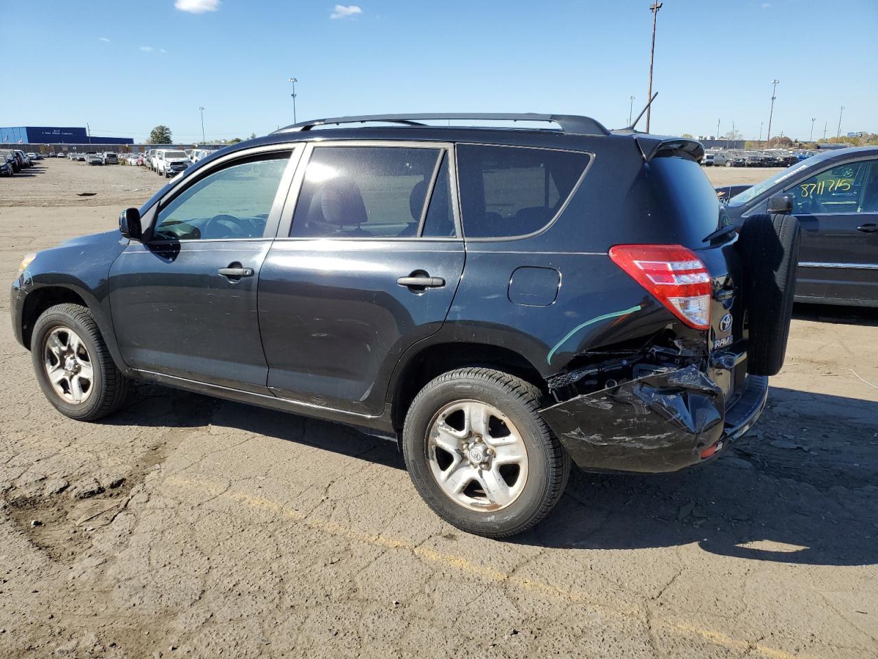 2011 Toyota Rav4 - Фото 2