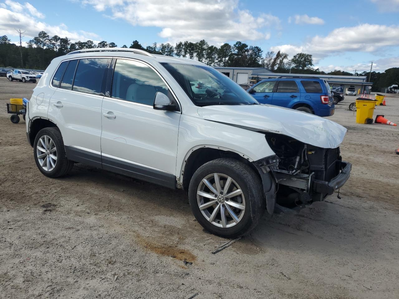2017 Volkswagen Tiguan Wolfsburg - Фото 4