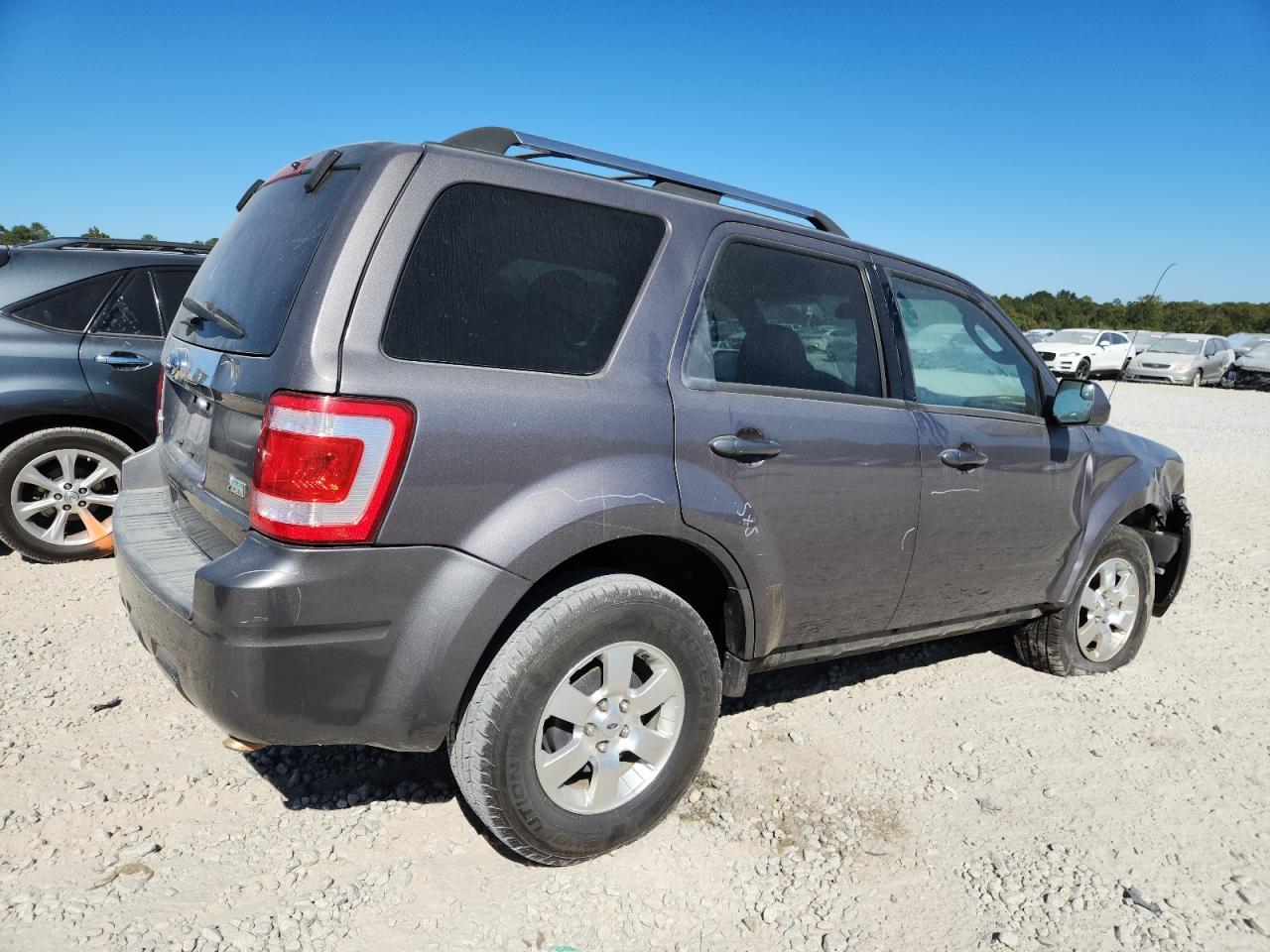 2011 Ford Escape Limited - Фото 3