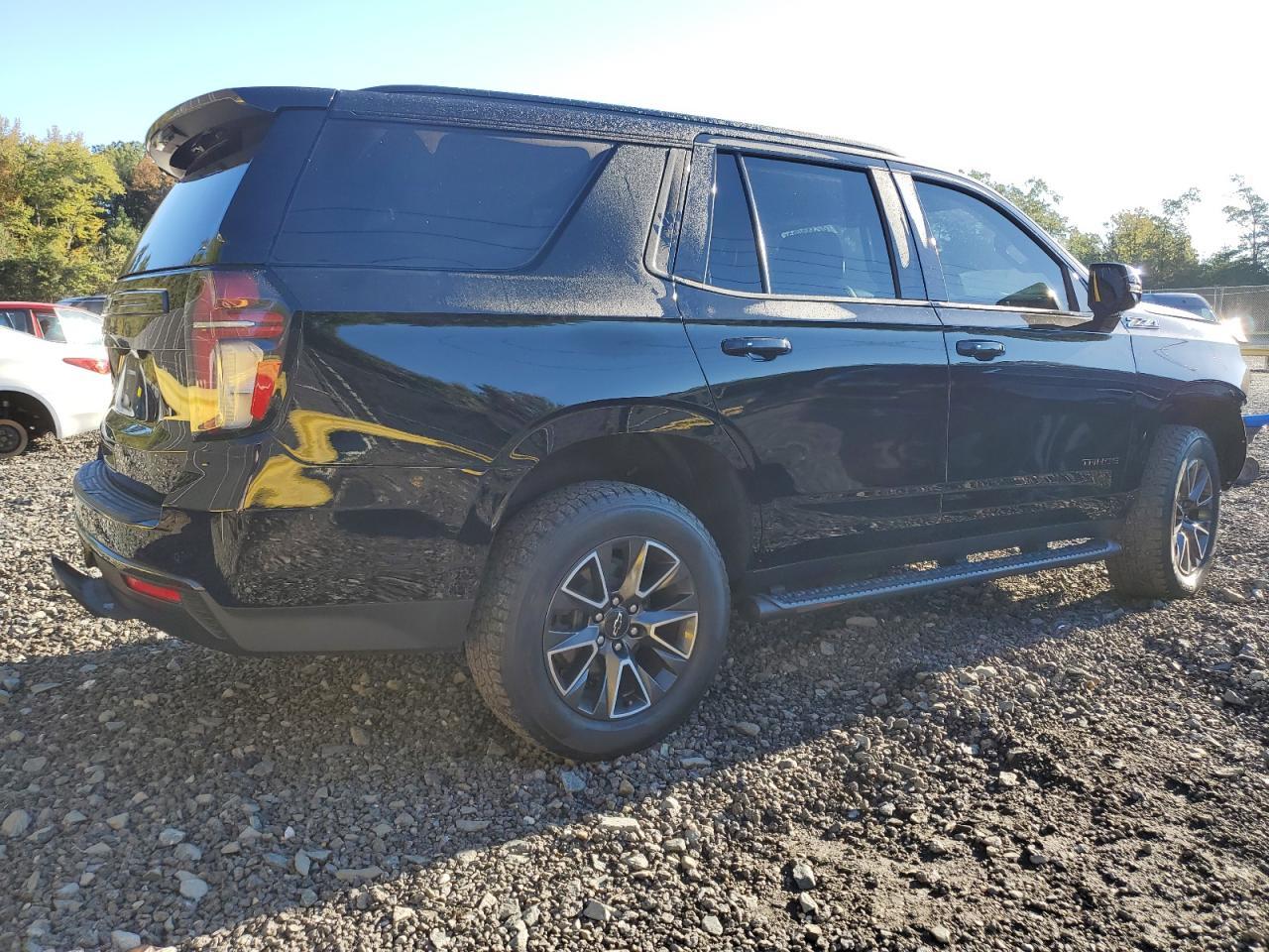 2021 Chevrolet Tahoe K1500 Z71 - Фото 3