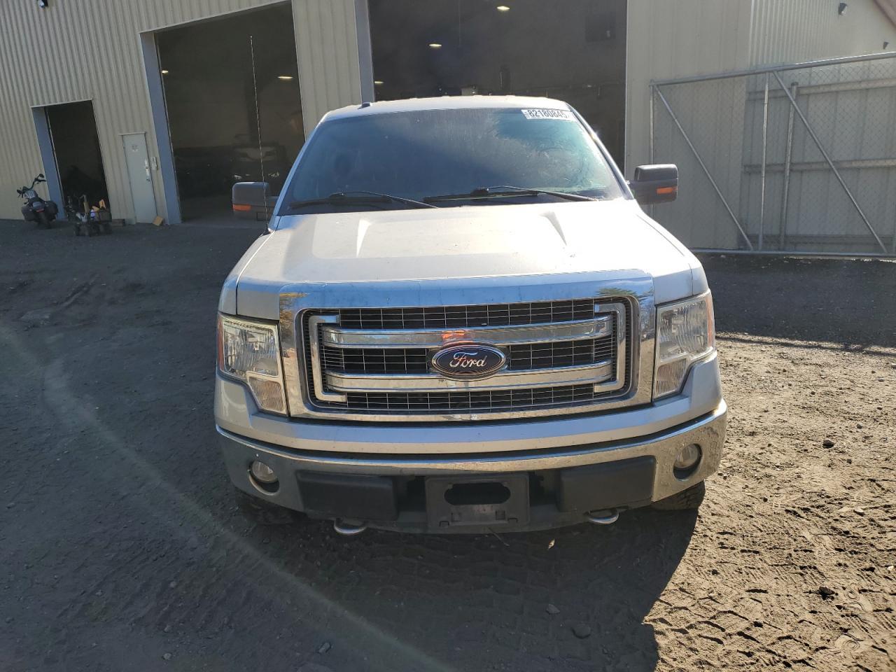 2014 Ford F150 Super Cab - Image 5