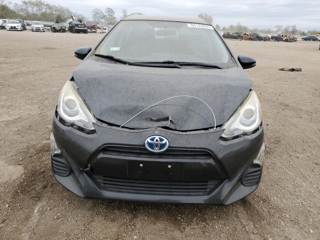 2016 Toyota Prius C Two - Image 5