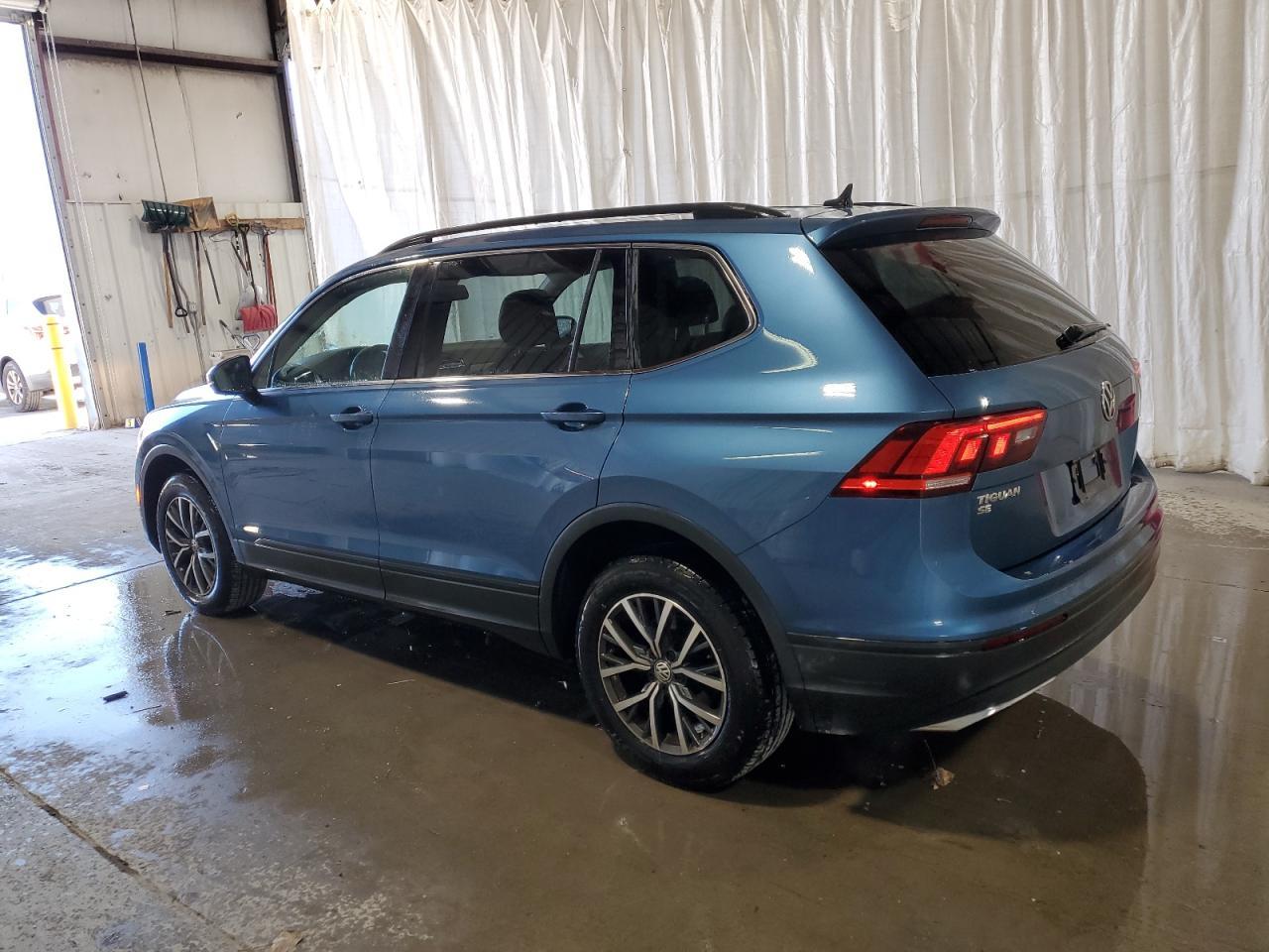 2019 Volkswagen Tiguan Se - Фото 2