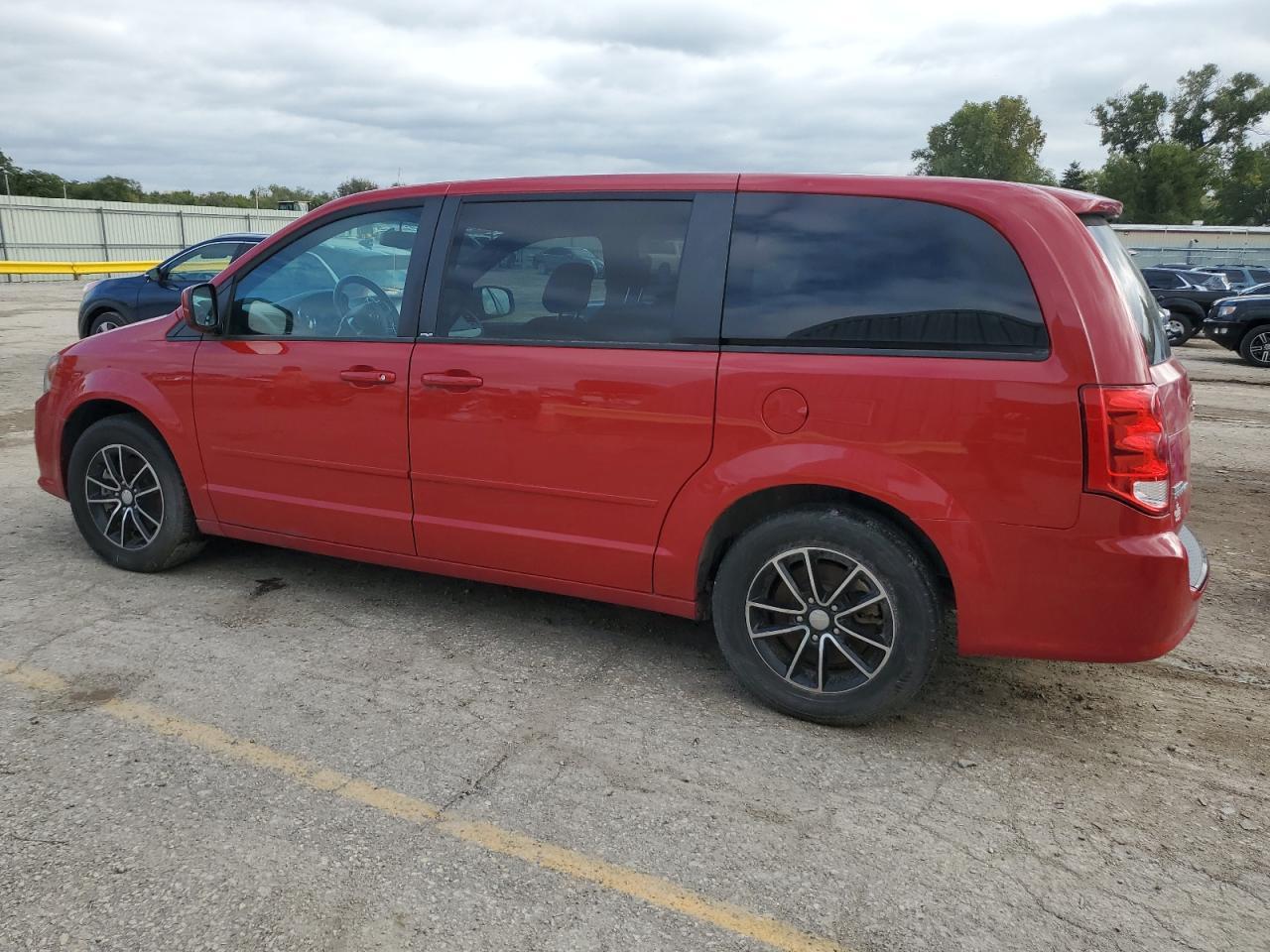 2014 Dodge Grand Caravan Sxt - Фото 2