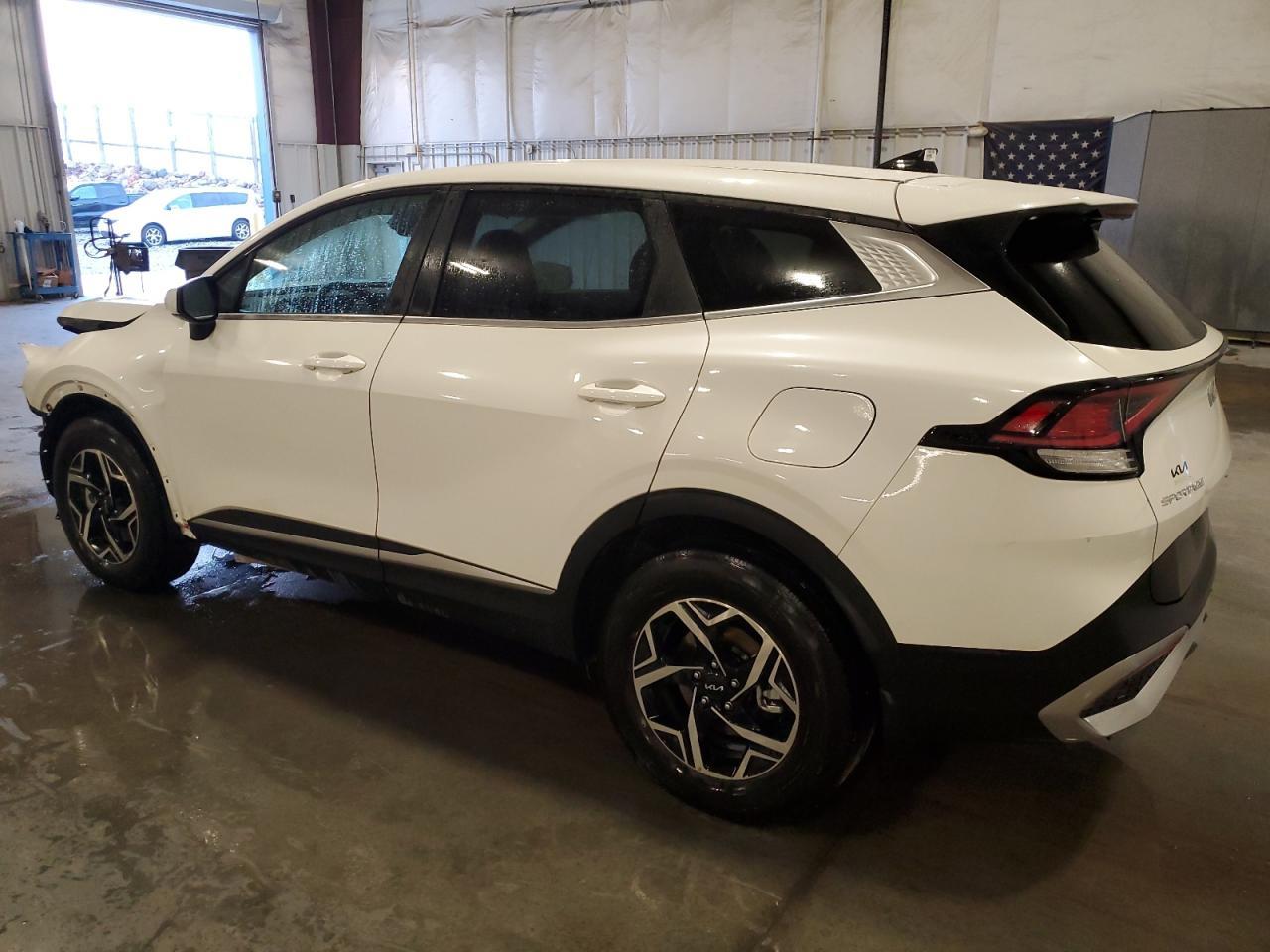 2025 Kia Sportage Lx - Image 2