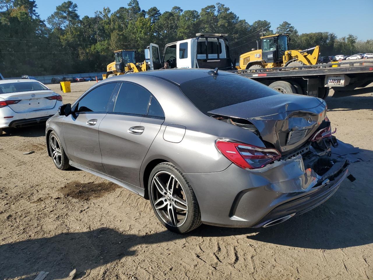 2019 Mercedes-Benz Cla 250 - Фото 2