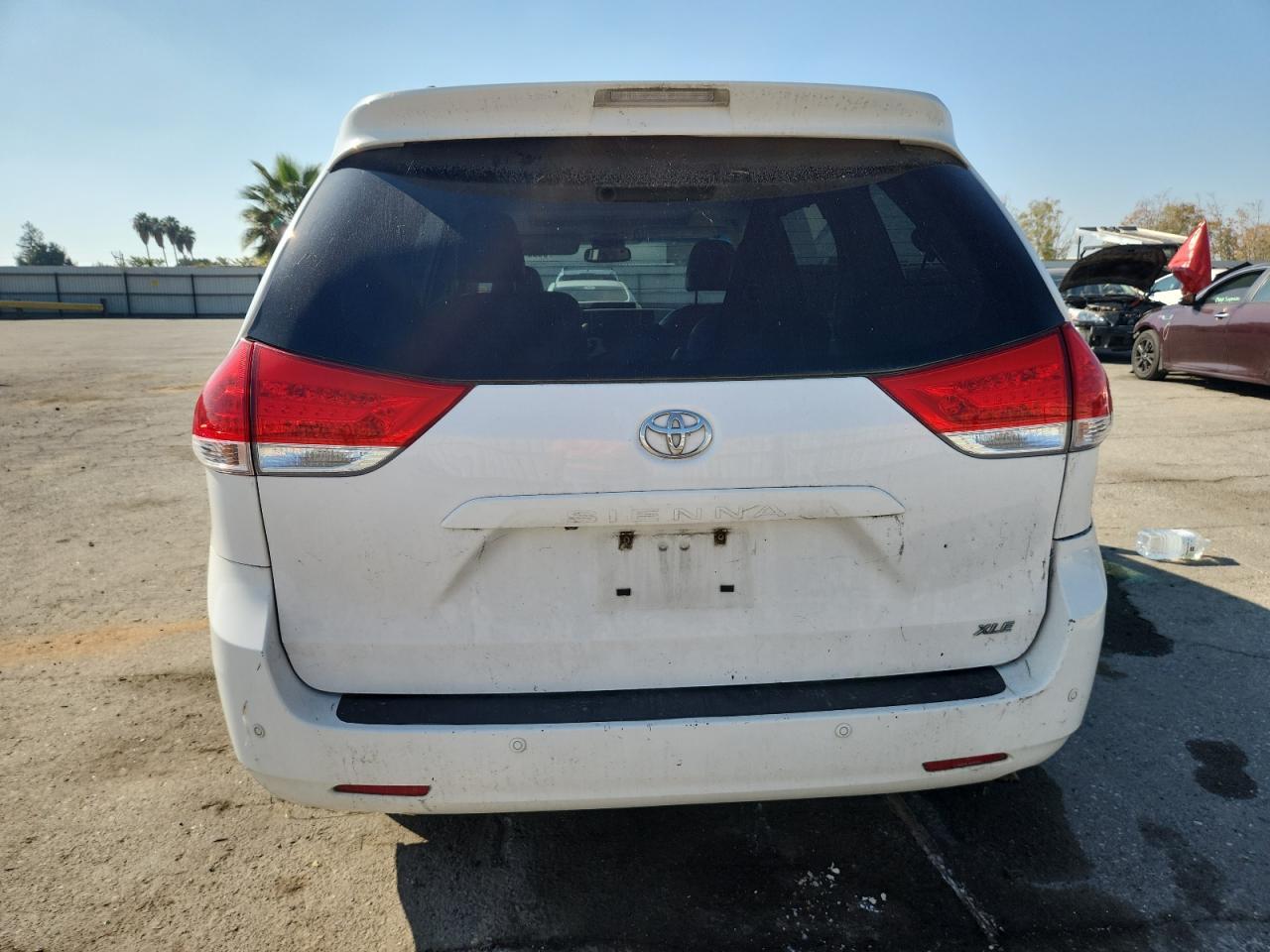 2013 Toyota Sienna Xle - Фото 6