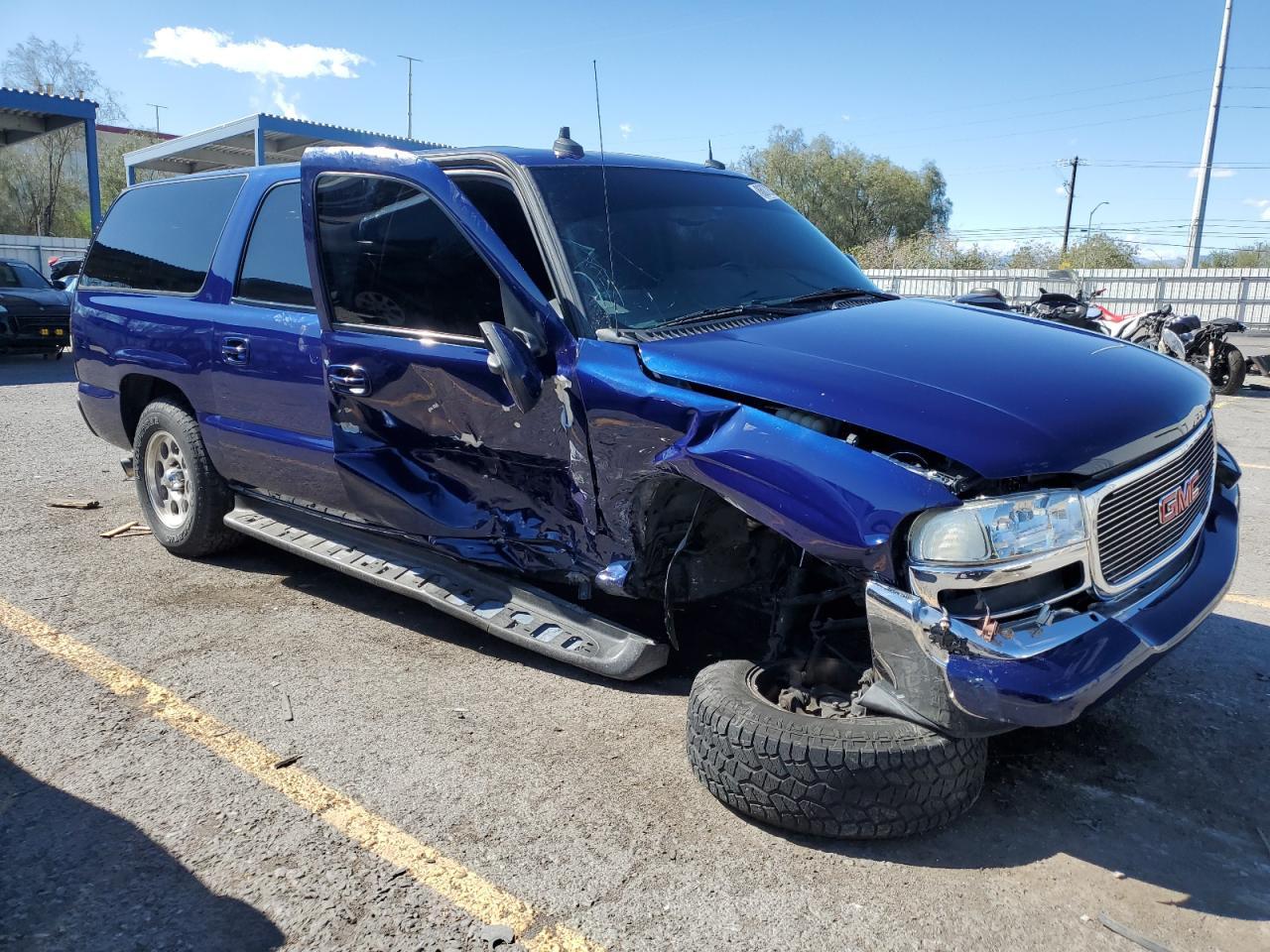 2003 GMC Yukon Xl C1500 - Фото 4
