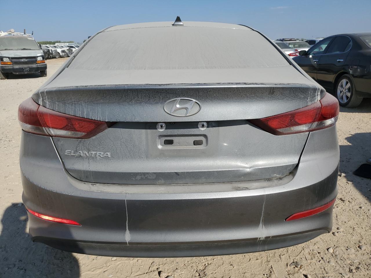 2017 Hyundai Elantra Se - Image 6