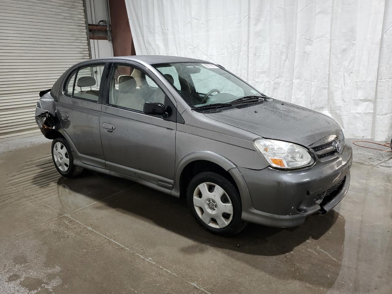 2003 Toyota Echo - Image 4