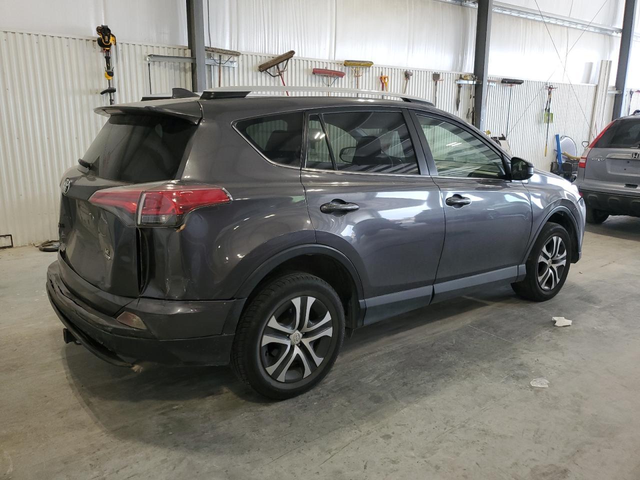 2016 Toyota Rav4 Le - Фото 3