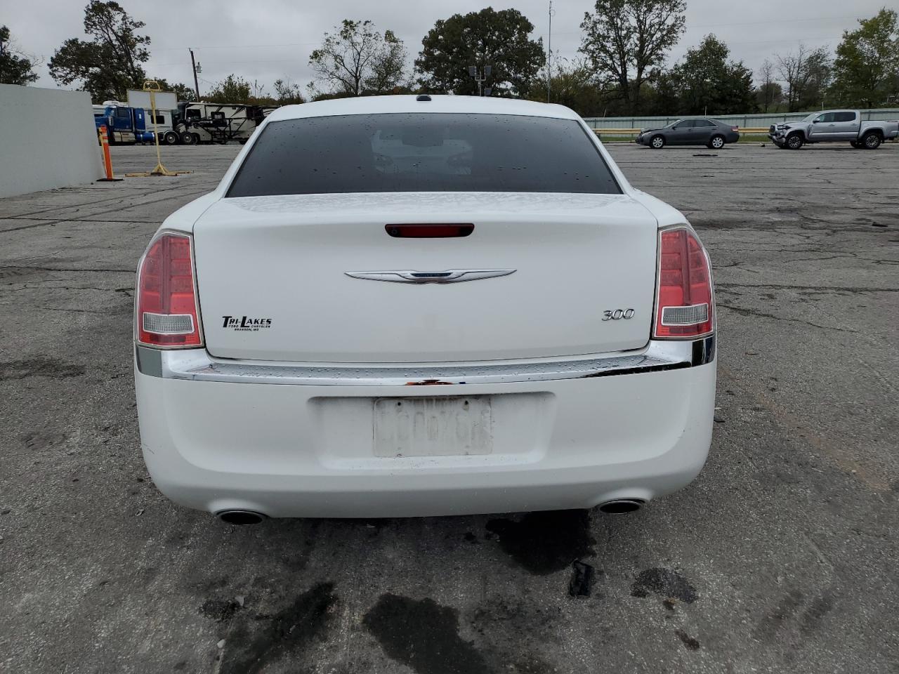2012 Chrysler 300 Limited - Фото 6