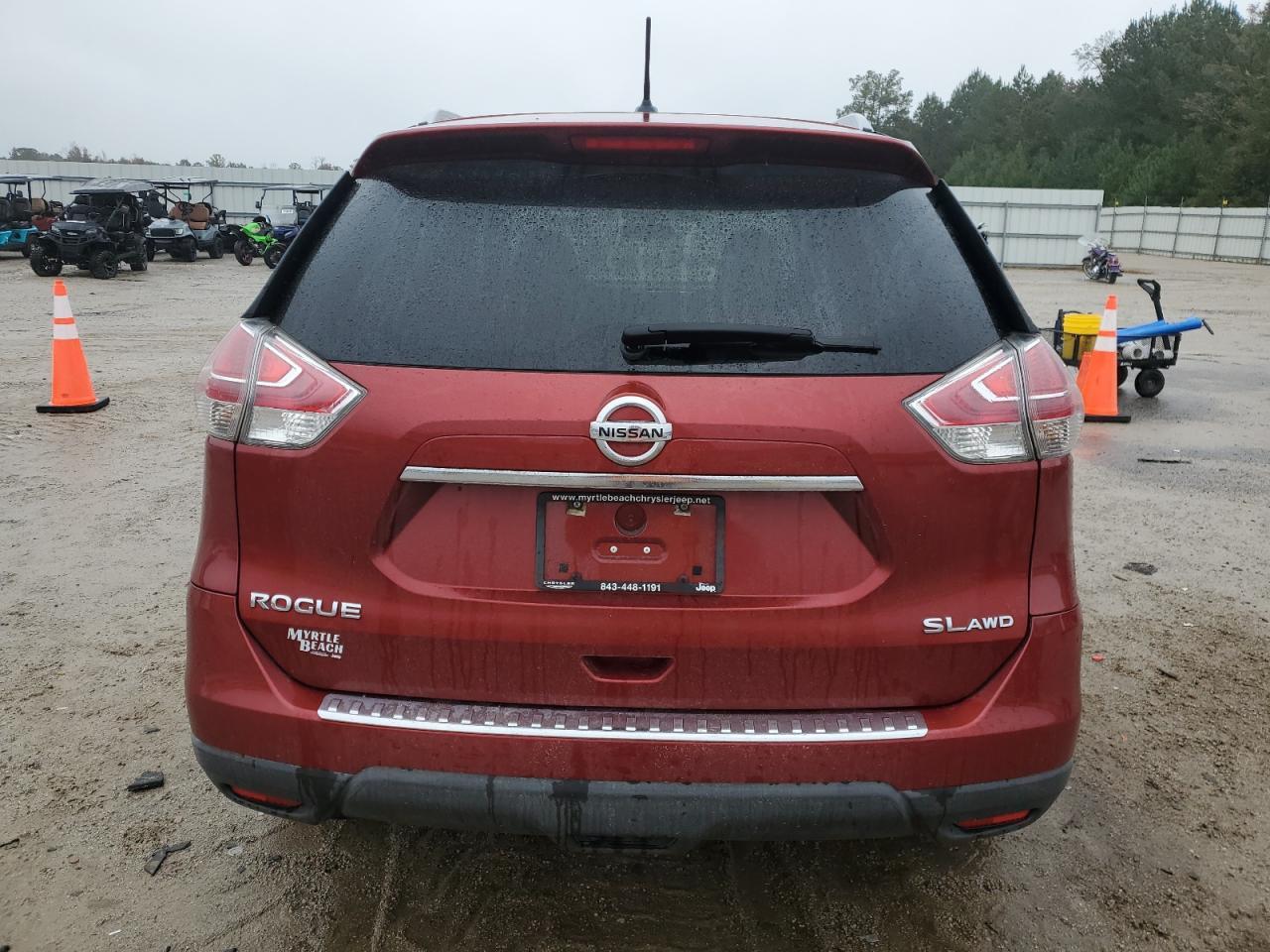 2015 Nissan Rogue S - Фото 6