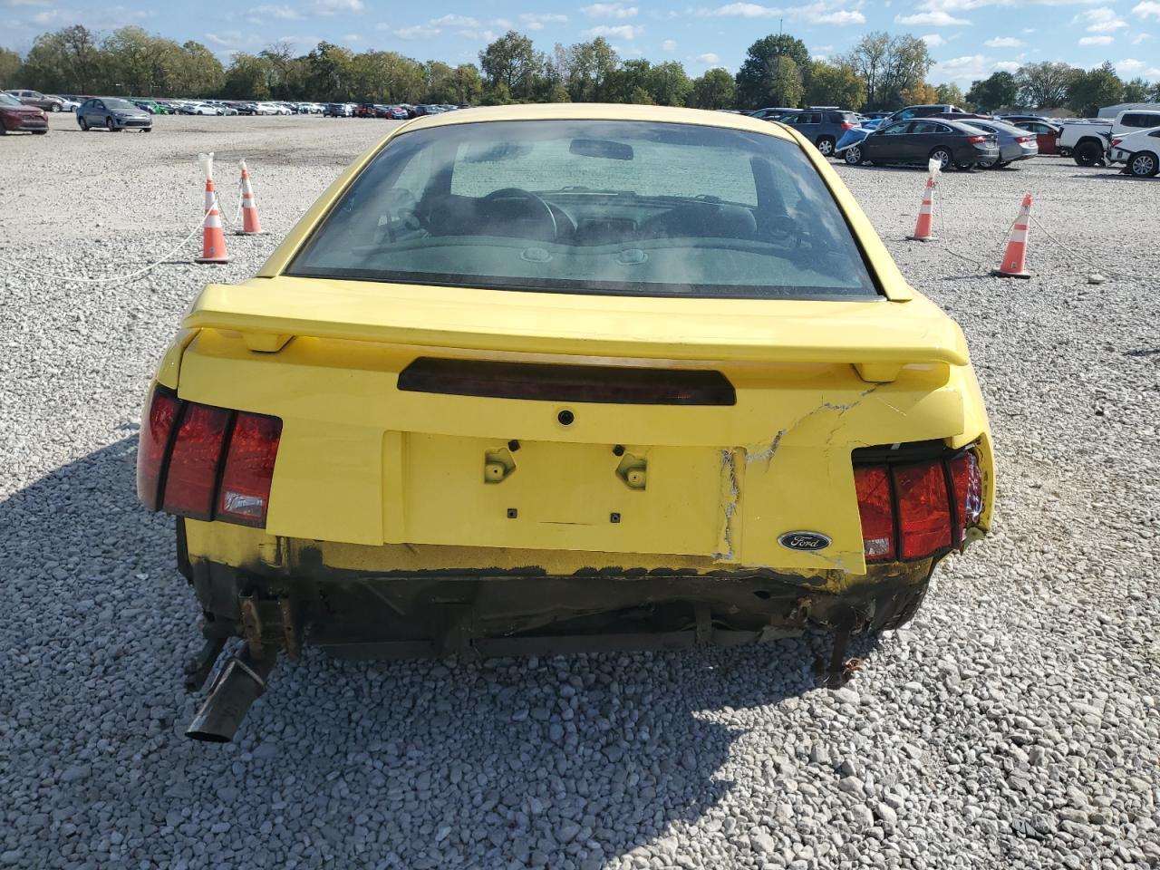 2001 Ford Mustang - Image 6
