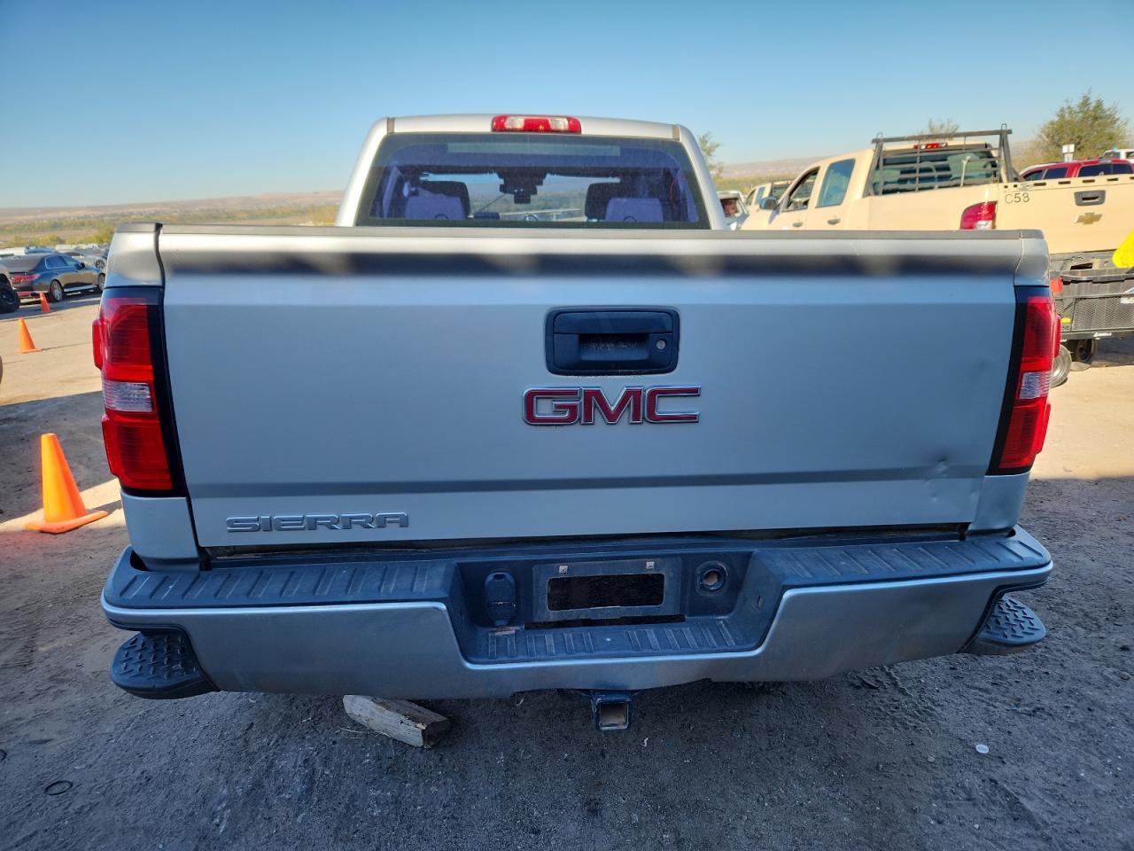2018 GMC Sierra - Фото 6