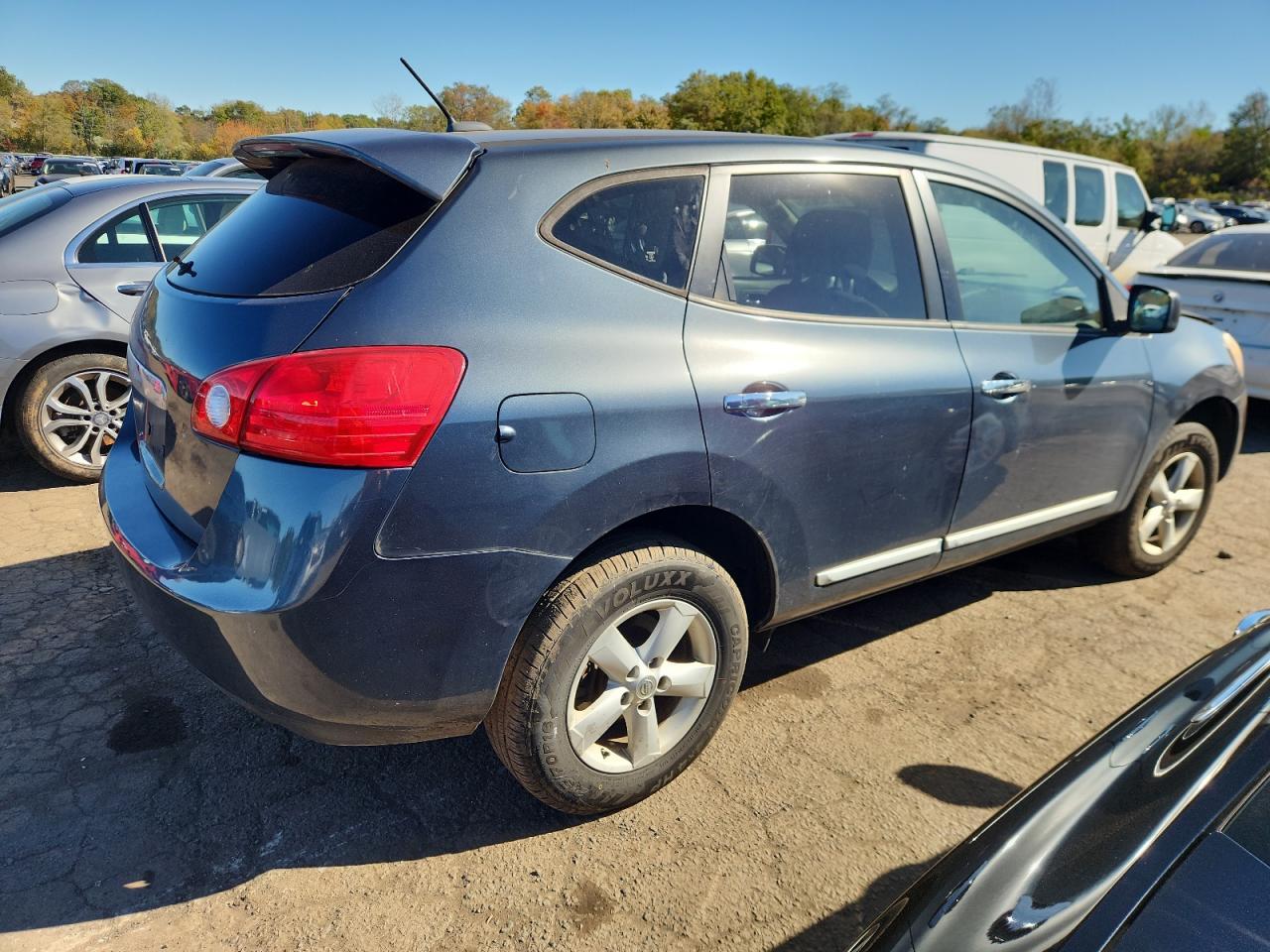 2012 Nissan Rogue S - Фото 3