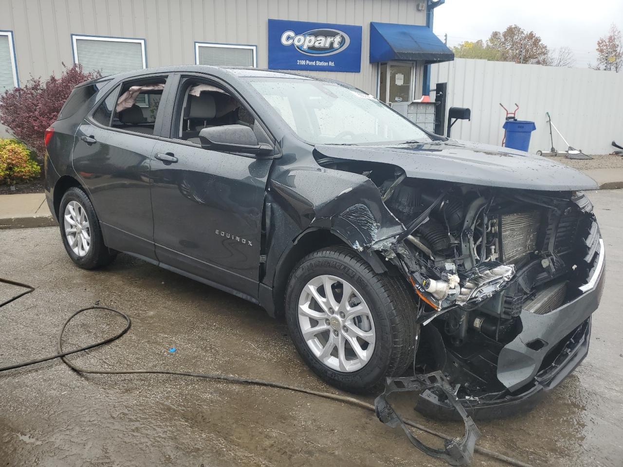 2020 Chevrolet Equinox Ls - Фото 4