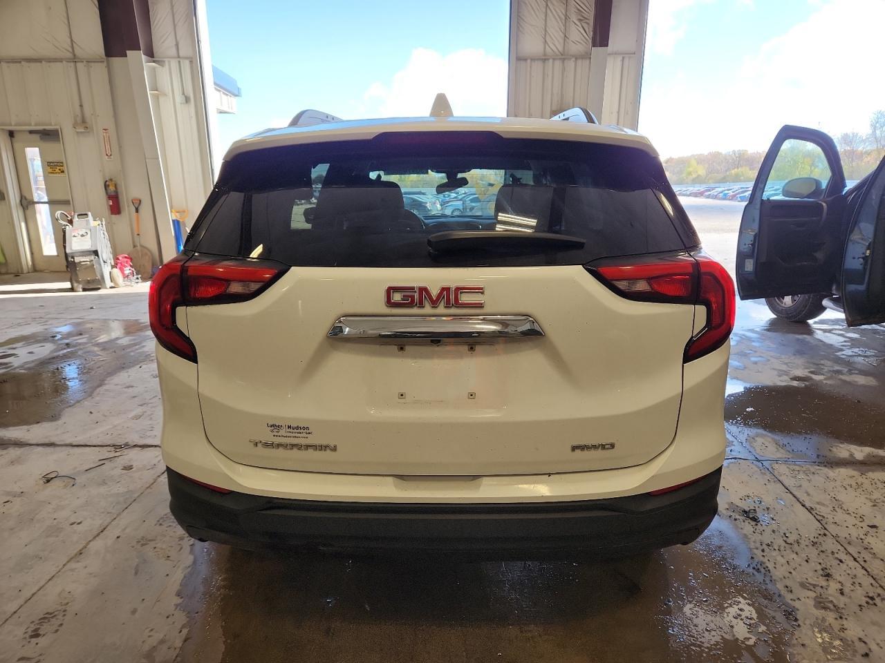 2019 GMC Terrain Sle - Image 6