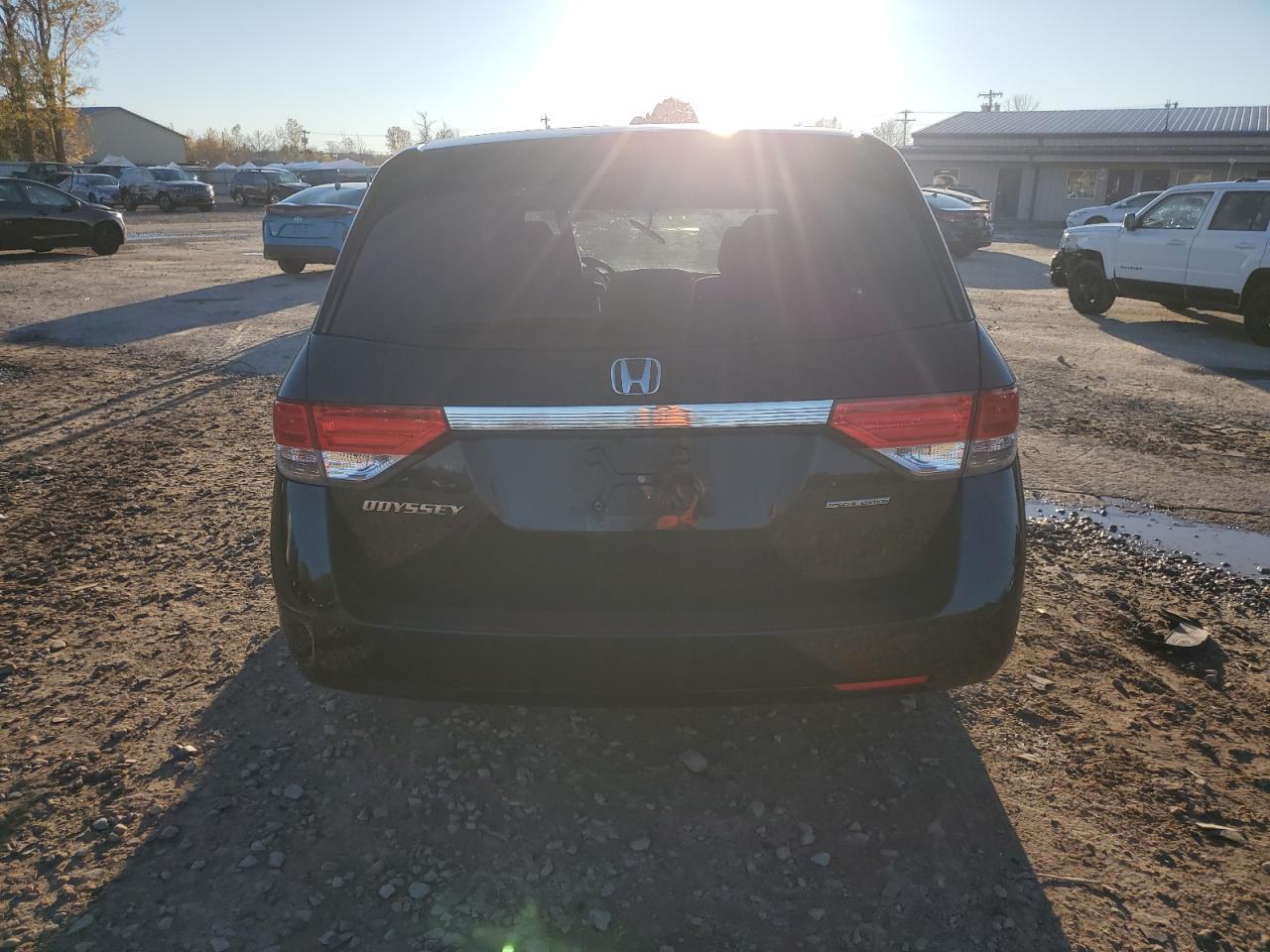 2016 Honda Odyssey Se - Image 6
