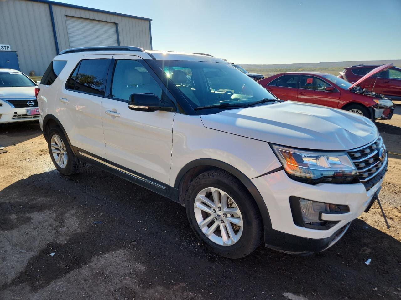 2016 Ford Explorer Xlt - Фото 4