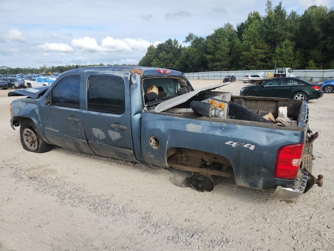 2012 Chevrolet Silverado K1500 Lt - Image 2