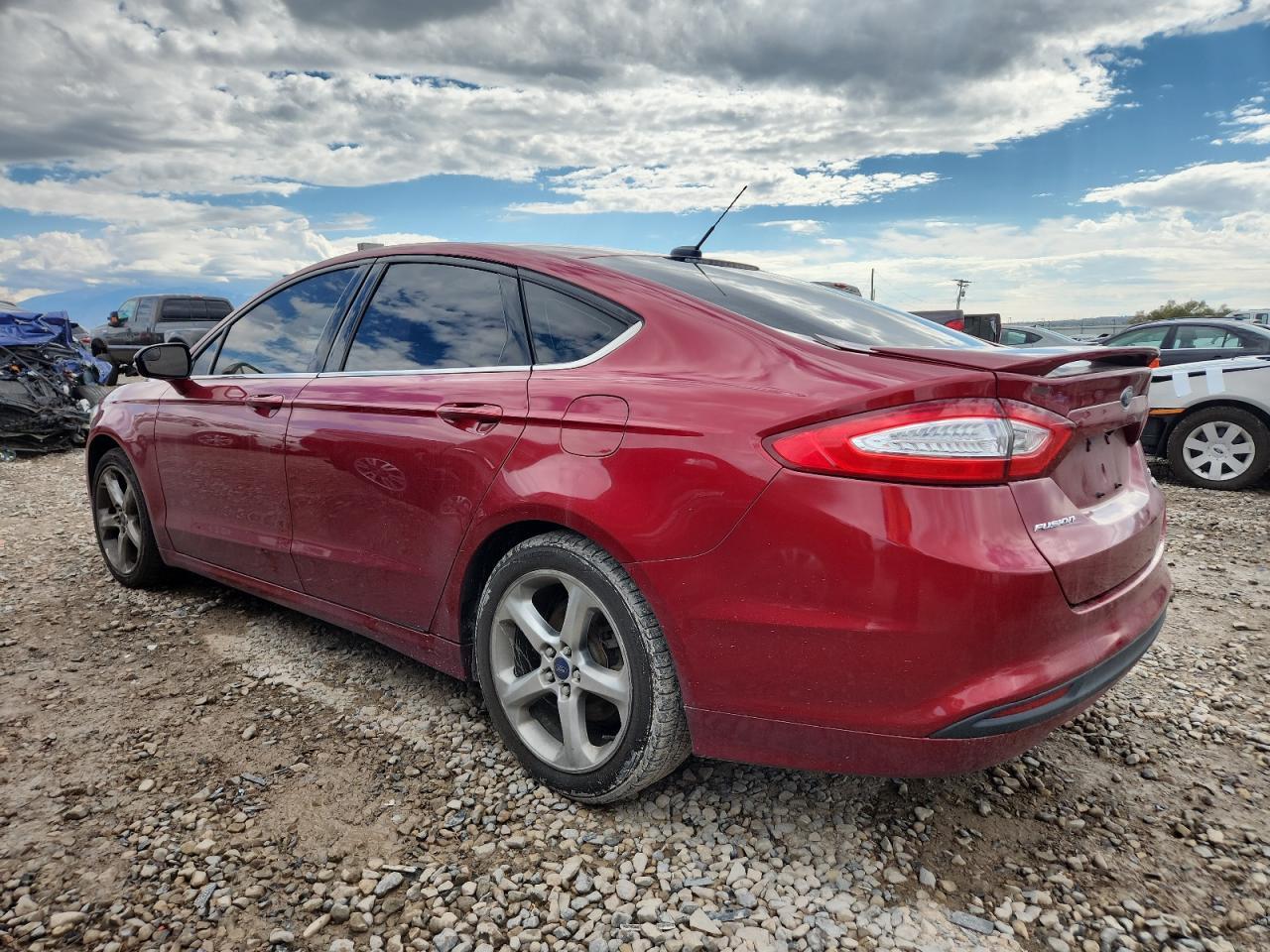 2016 Ford Fusion Se - Image 2