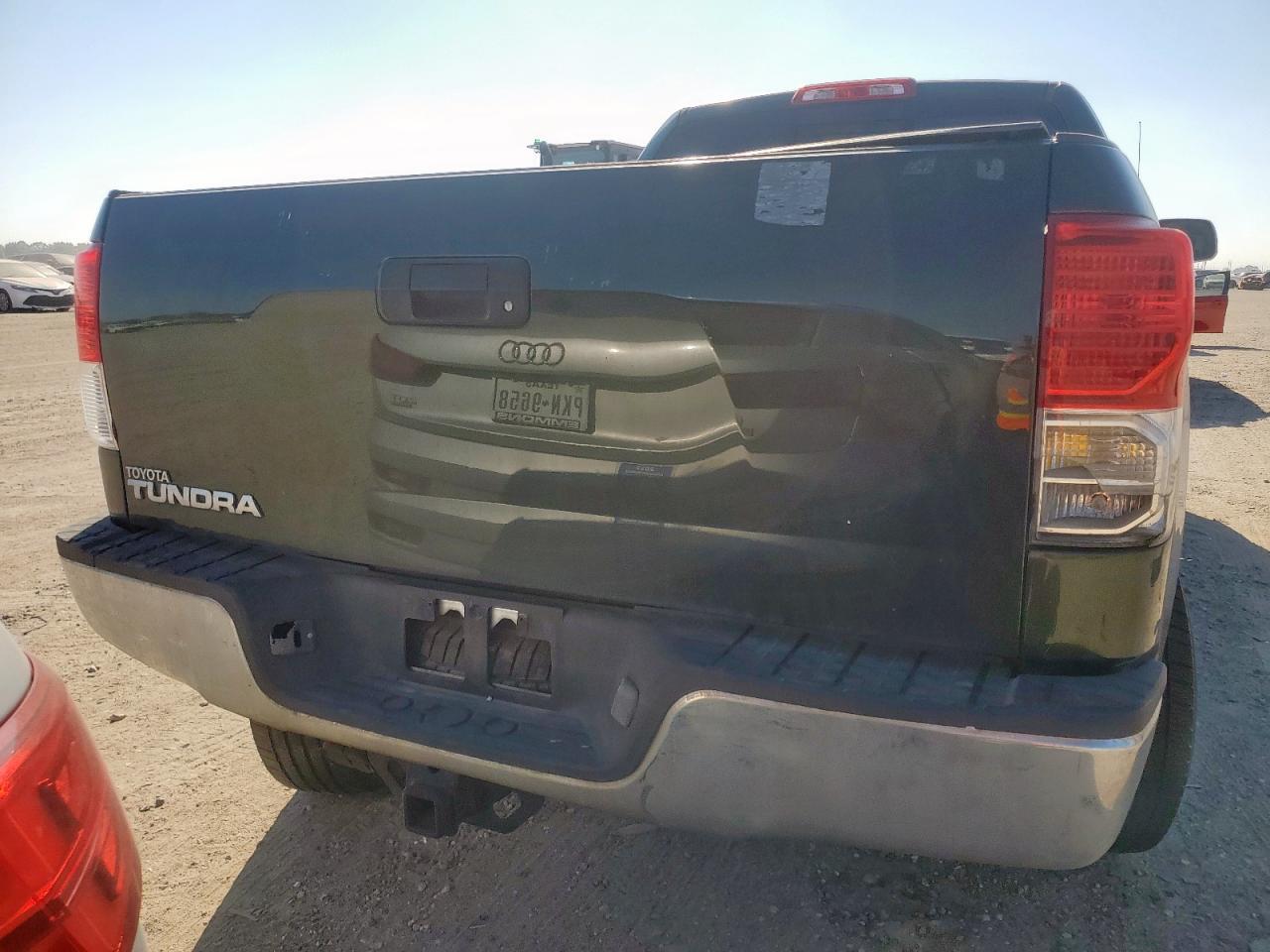 2010 Toyota Tundra Double Cab Sr5 - Image 6