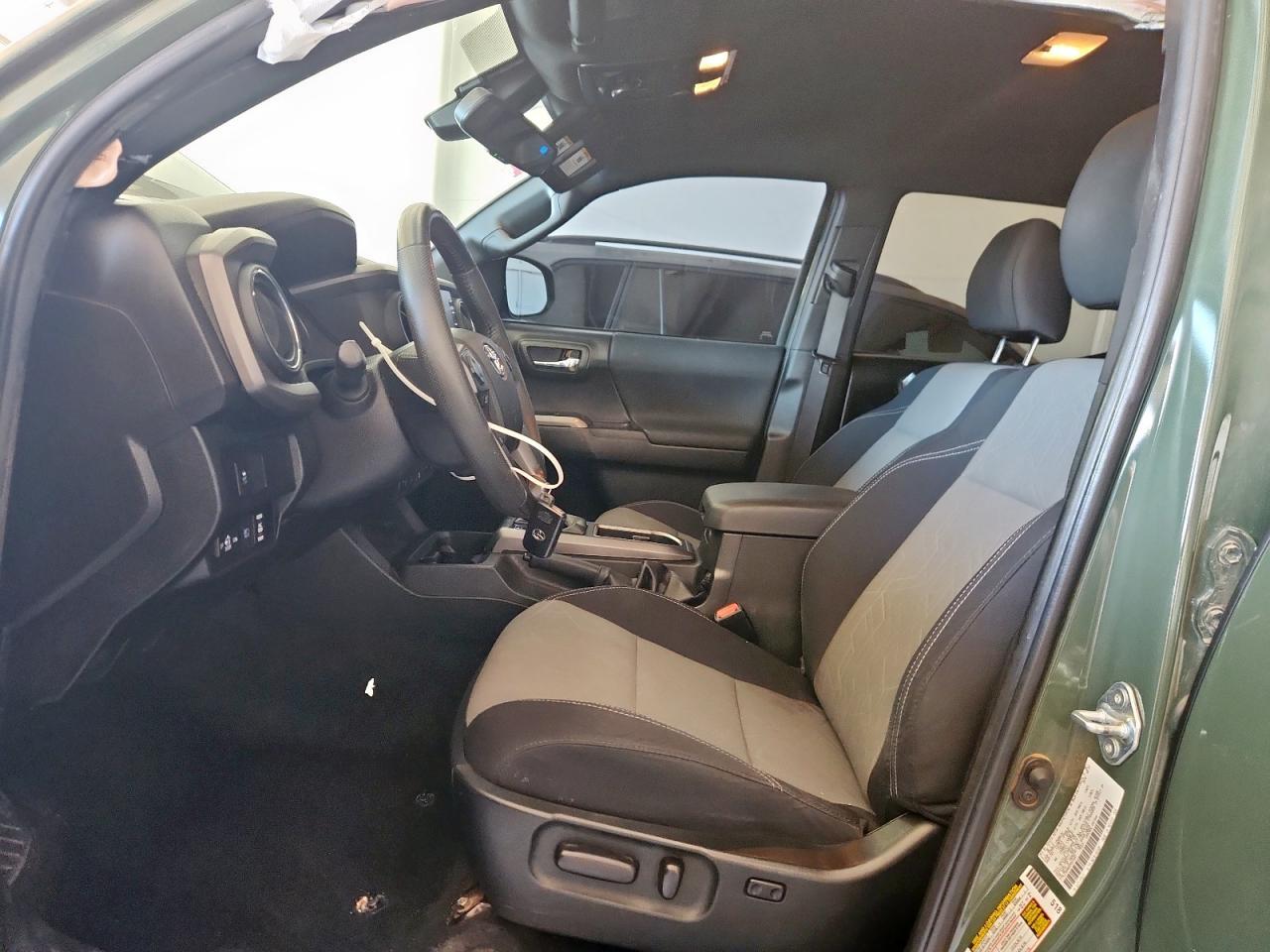 2022 Toyota Tacoma Double Cab - Фото 7