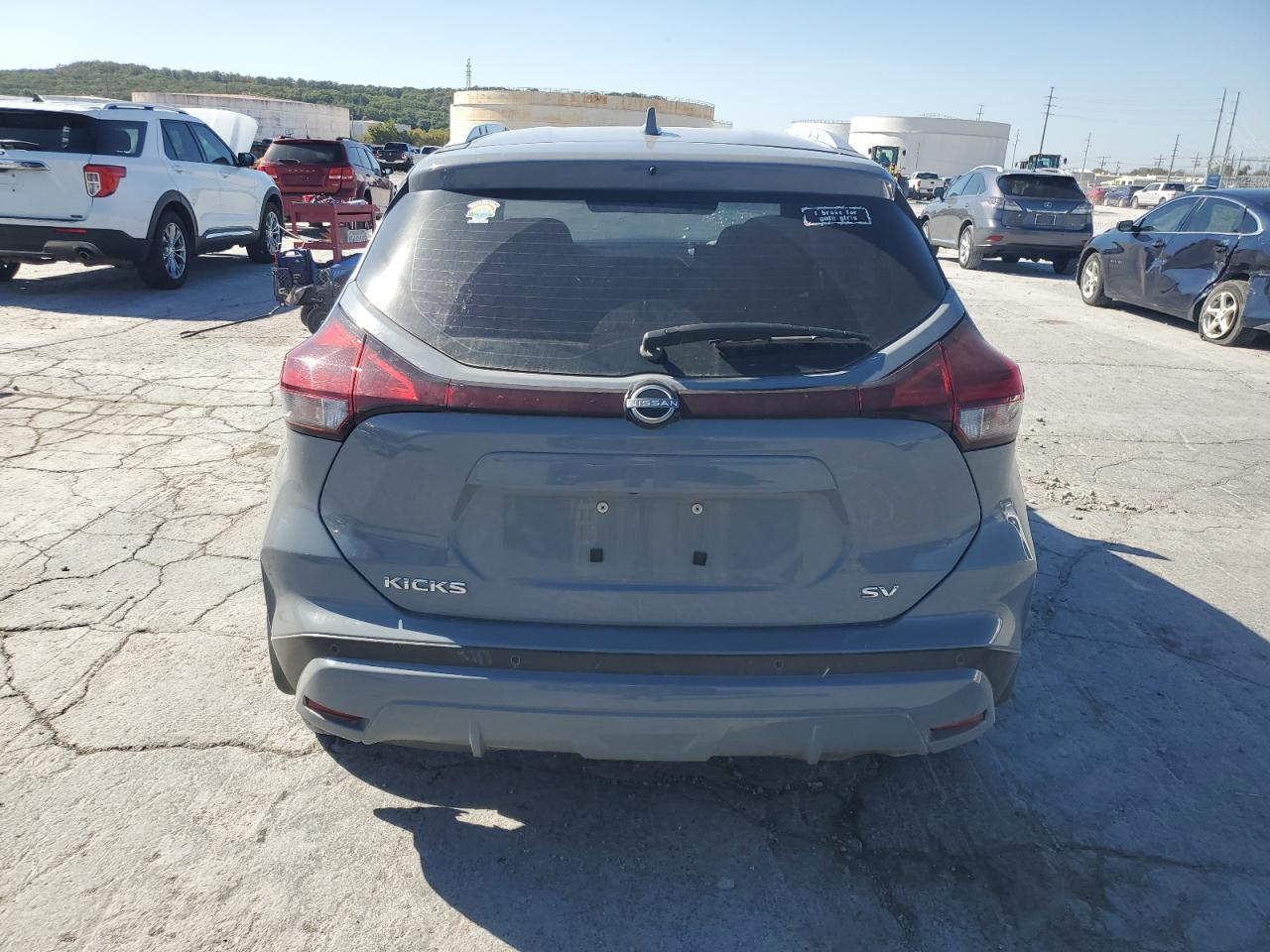 2023 Nissan Kicks Sv - Image 6