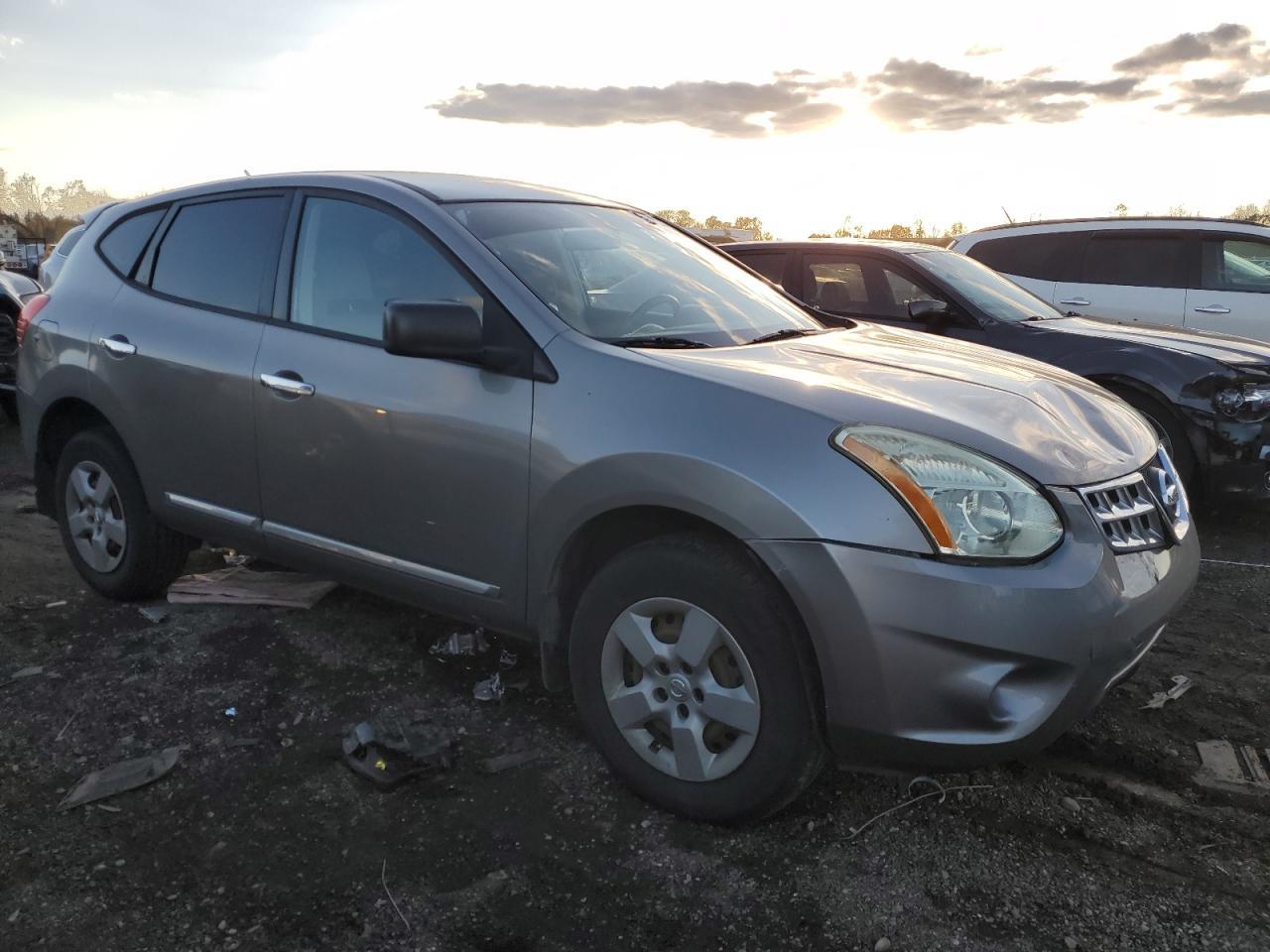 2013 Nissan Rogue S - Фото 4