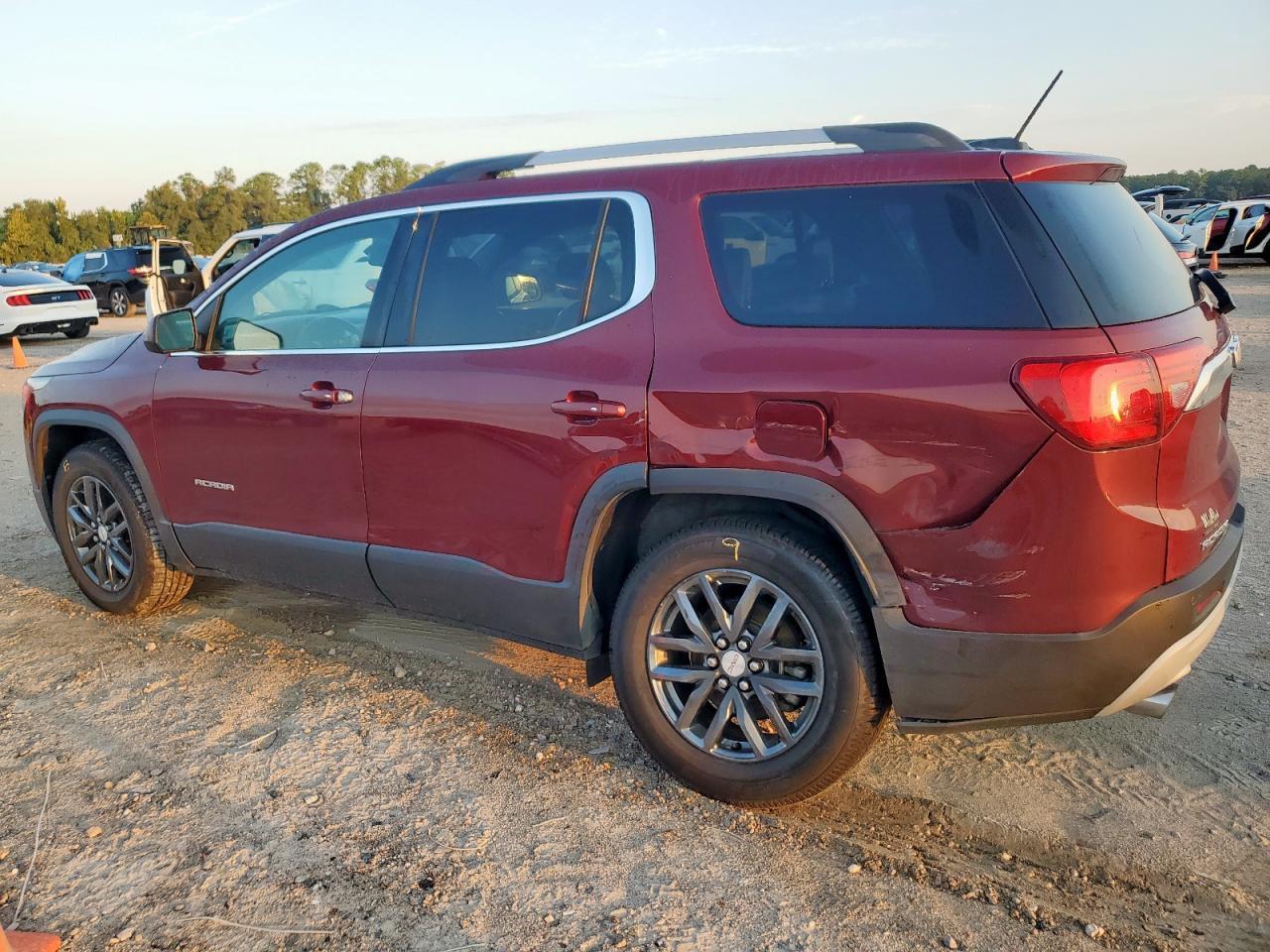2017 GMC Acadia Slt-1 - Фото 2